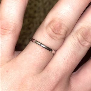 Kay’s women’s wedding band size 9